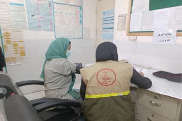 به همت کانون بسیج جامعه پزشکی شهرستان ممسنی در راستای خدمت رسانی به مناطق کم کم برخوردار، درمانگاه جهادی سلامت محور در روستای می