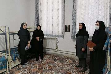 بازدید کارشناسان بهداشتی به همراه کارشناسان اداره اموزش و پرورش بخش دشمنزیاری از مدارس شبانه روزی